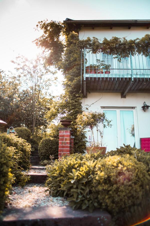 Bed & Breakfast Unter Den Linden Hungen Luaran gambar